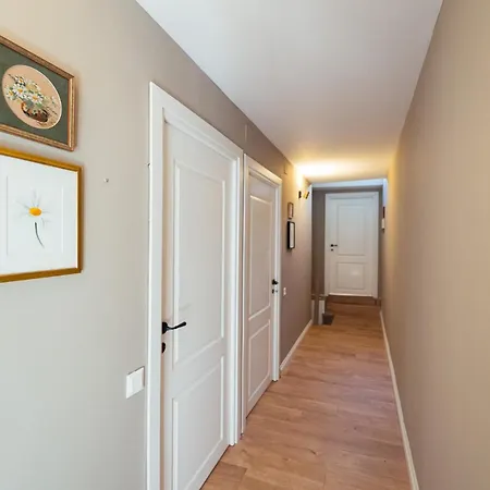 Holiday home Cotroceni House Bucharest