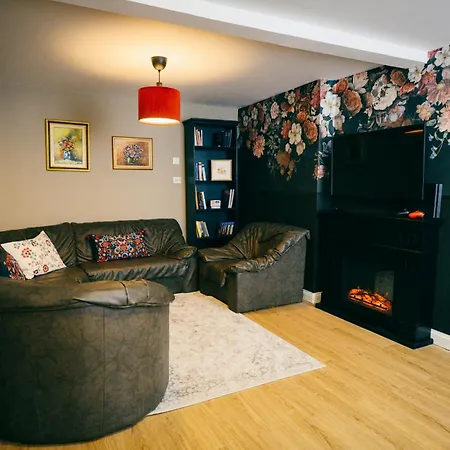 Holiday home Cotroceni House *